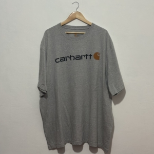 Remera Carhartt Gris con Estampado Adelante y Atras