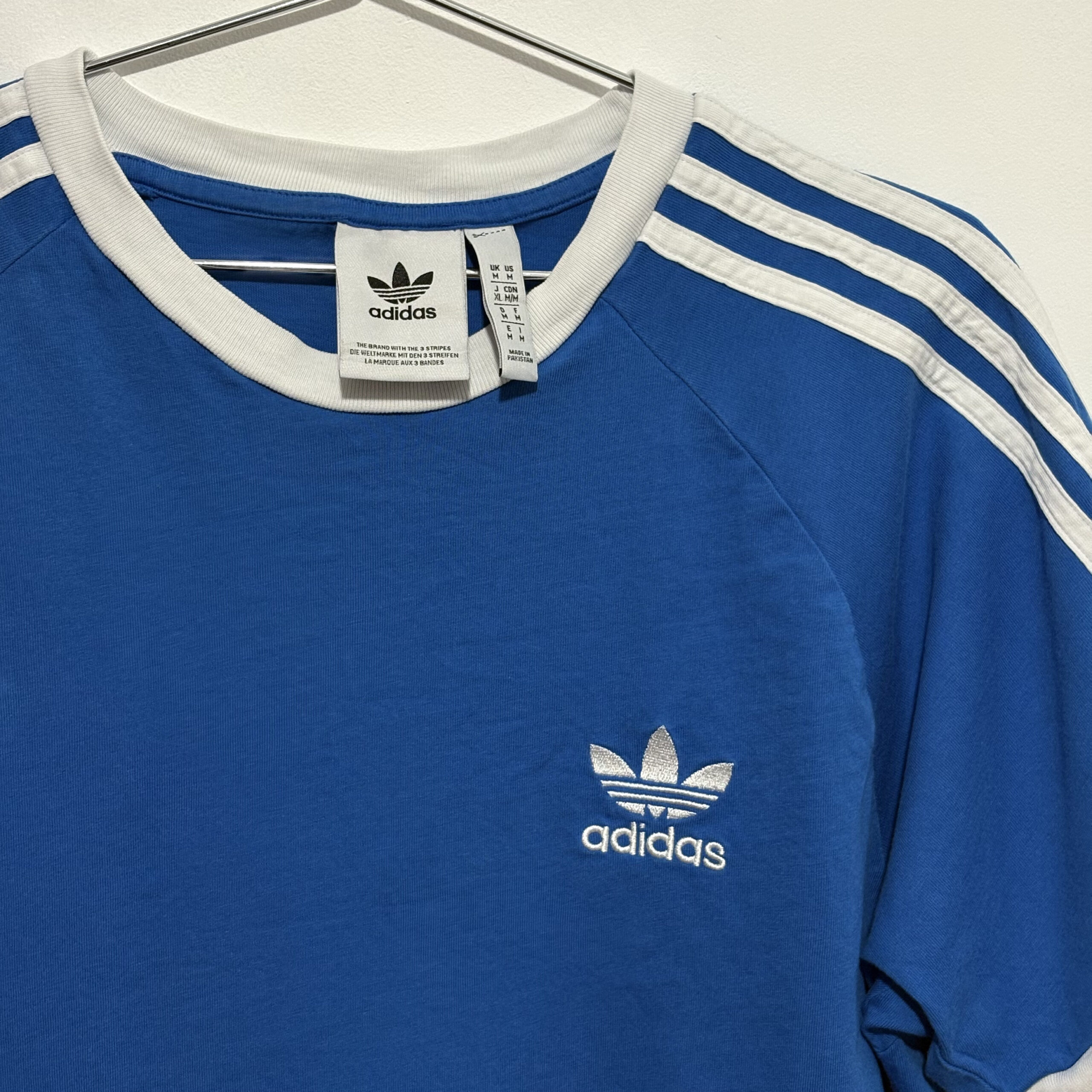 Remera Adidas Celeste - Imagen 2