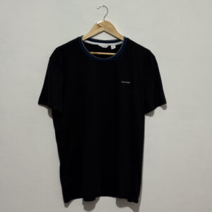 Remera Calvin Klein Negra